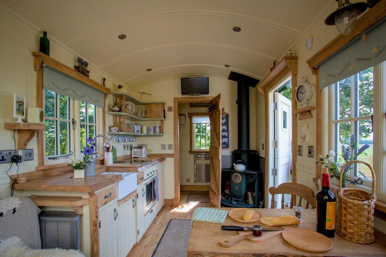 The Abberton Shepherds Hut Evesham Ngoại thất bức ảnh