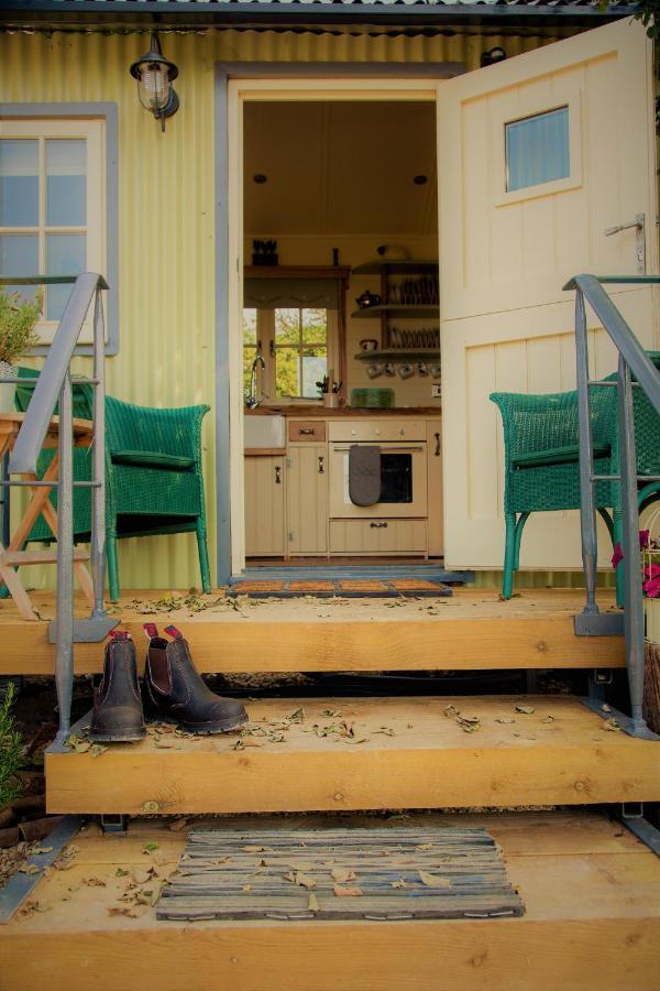 The Abberton Shepherds Hut Evesham Ngoại thất bức ảnh
