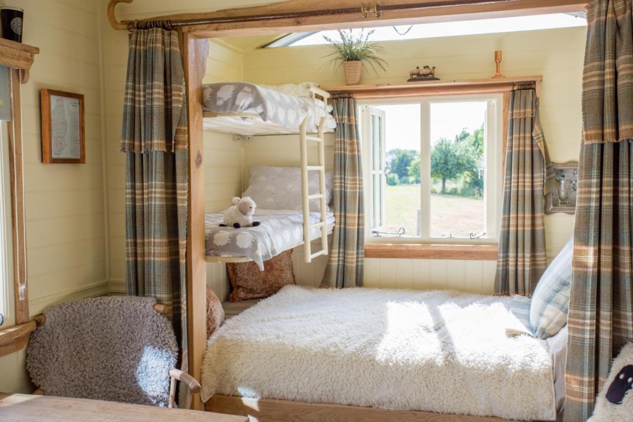 The Abberton Shepherds Hut Evesham Ngoại thất bức ảnh